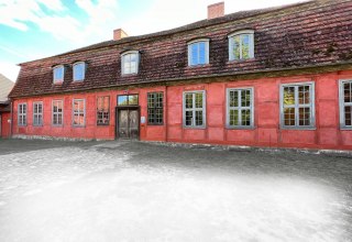 &copy; Janette Kiran