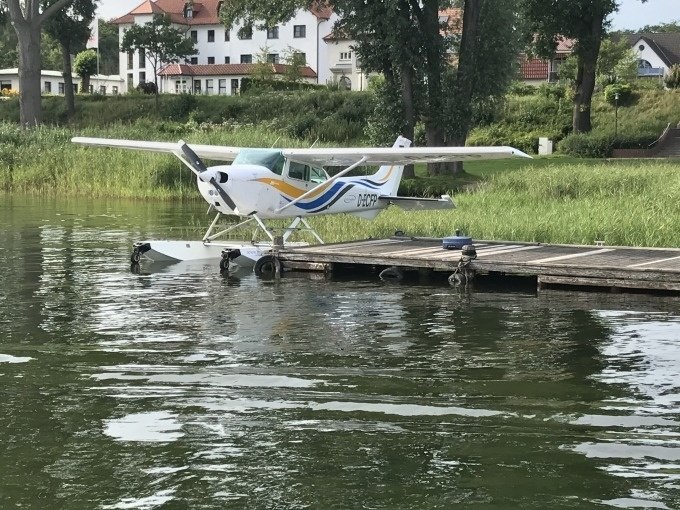 Fly&Sail, &copy; Page Fly&Sail