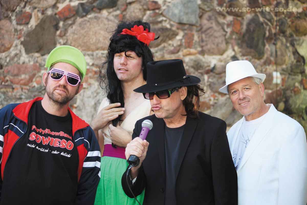 &copy; Showband Sowieso