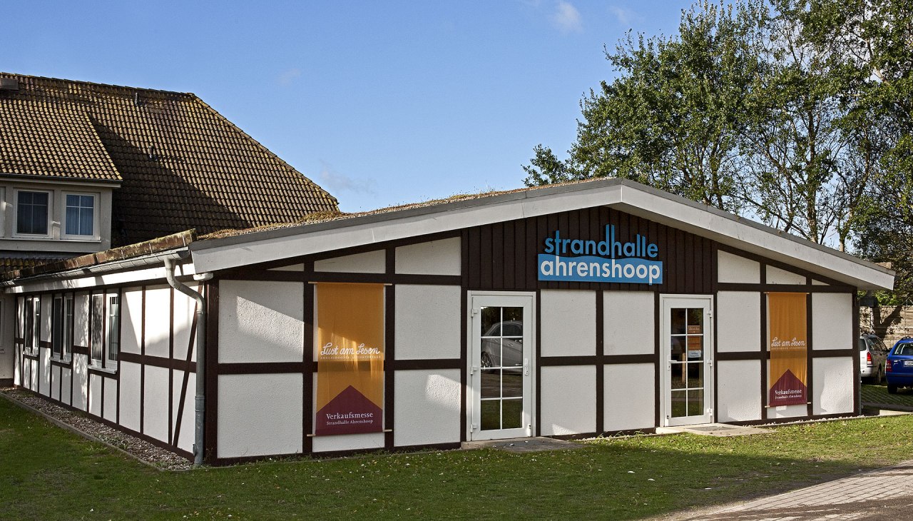 Strandhalle Ahrenshoop, &copy; Kurverwaltung Ahrenshoop &middot; Foto voigt&kranz UG, Prerow