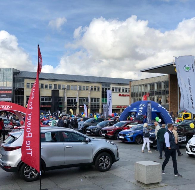 © © Die Stadtmagneten e. V. © © Die Stadtmagneten e. V.