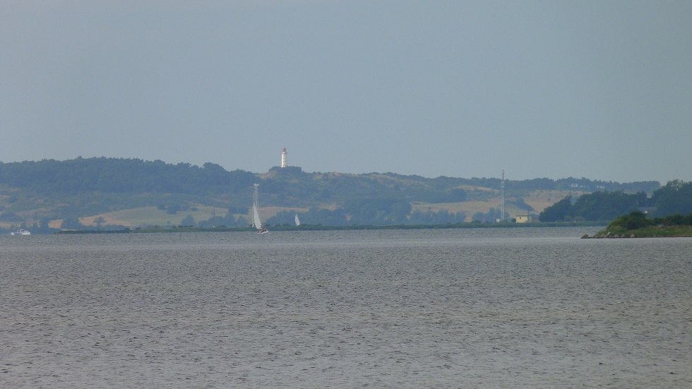 Der Dornbusch mit dem Leuchtturm - Hiddensees Wahrzeichen, &copy; Ummanz-Information/Bordych