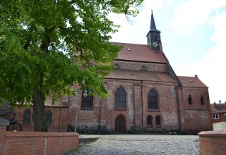 St. Johannis-Kirche in Tessin, &copy; Lutz Werner