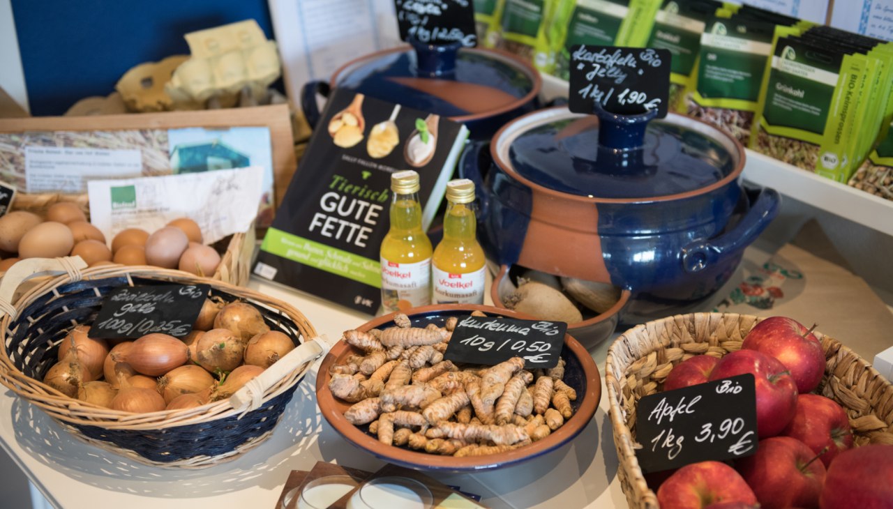 Frisches Bio Obst und Gem&uuml;se, &copy; Ostseem&uuml;hle/Zaepernick