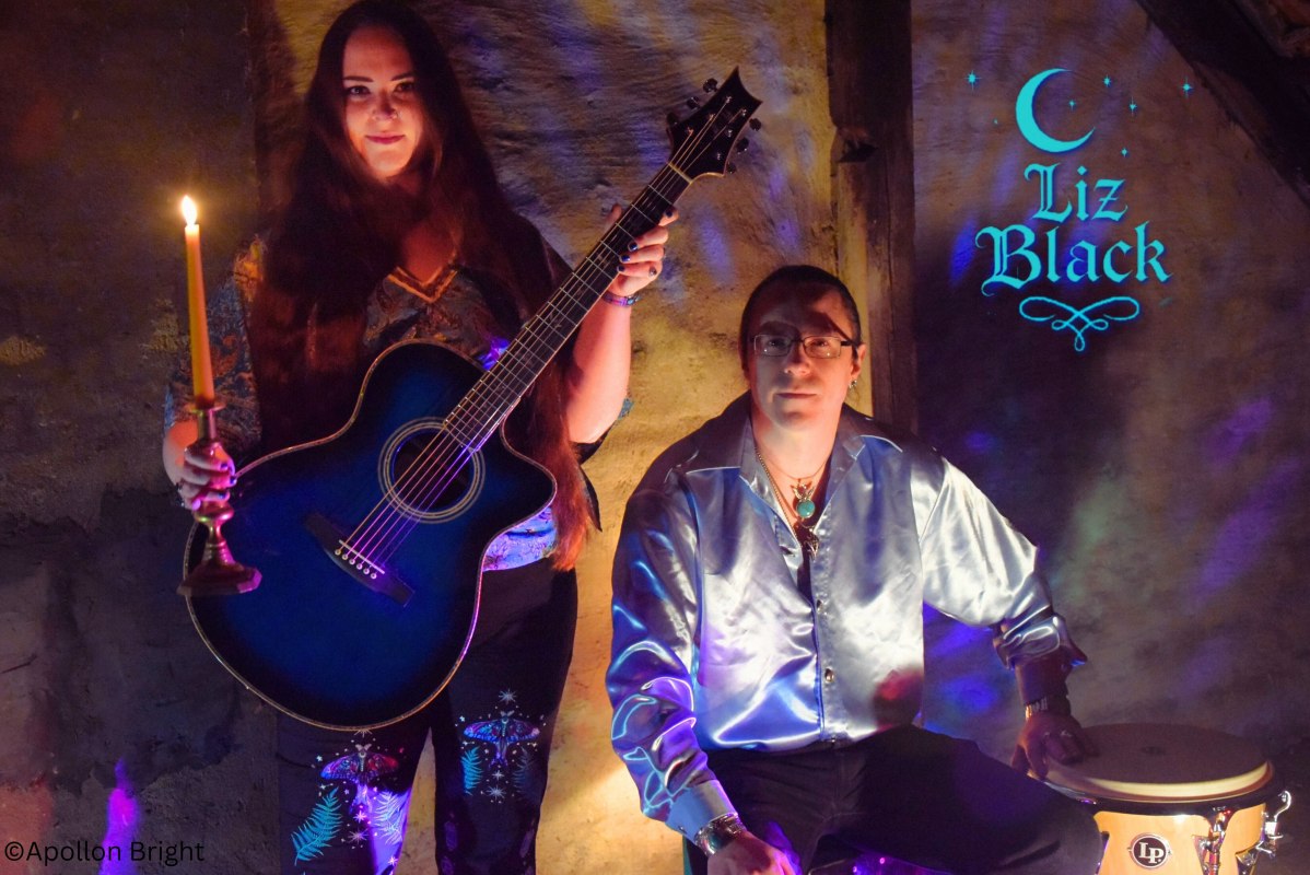 Liz Black, &copy; Apollon Bright