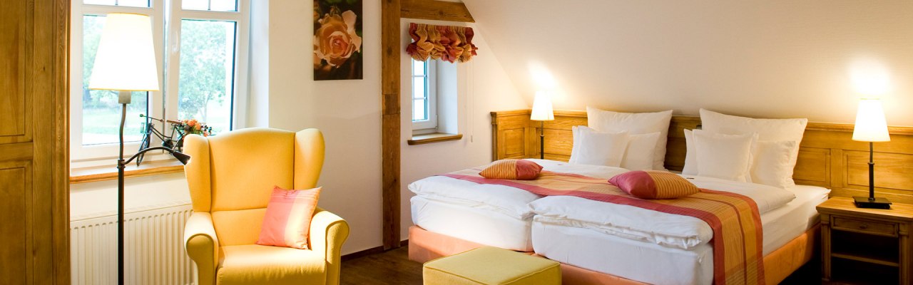 Hotelzimmer im Golfpark Strelasund // &copy; Golfpark Strelasund