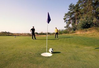 Voetbalgolf bij WINSTONgolf in Vorbeck // © WINSTONgolf Vorbeck Voetbalgolf bij WINSTONgolf in Vorbeck // © WINSTONgolf Vorbeck