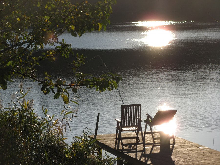 Loopbrug vanaf het riethuis in de "Indian summer" van Meck-Pomm, &copy; Ewald Krombholz