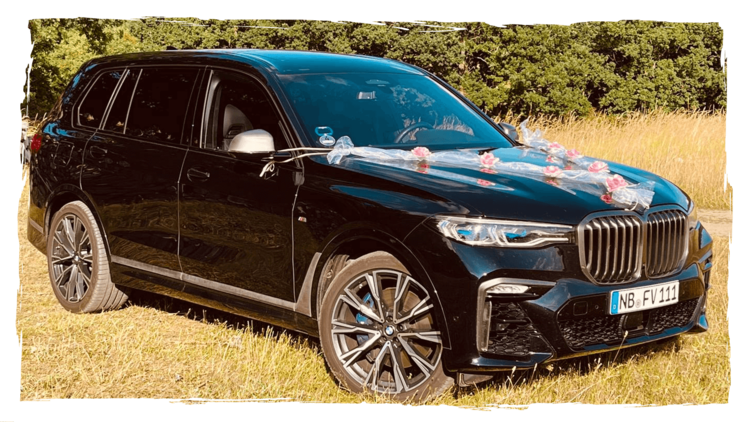 Modernes Schmuckst&uuml;ck f&uuml;r jede Hochzeit, &copy; Mathias Reimann