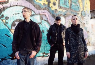 JULIA MONTEZ Akoestisch Project // &copy; JULIA MONTEZ Acoustic Project / jm-acoustic-project.de (bereitgestellt)