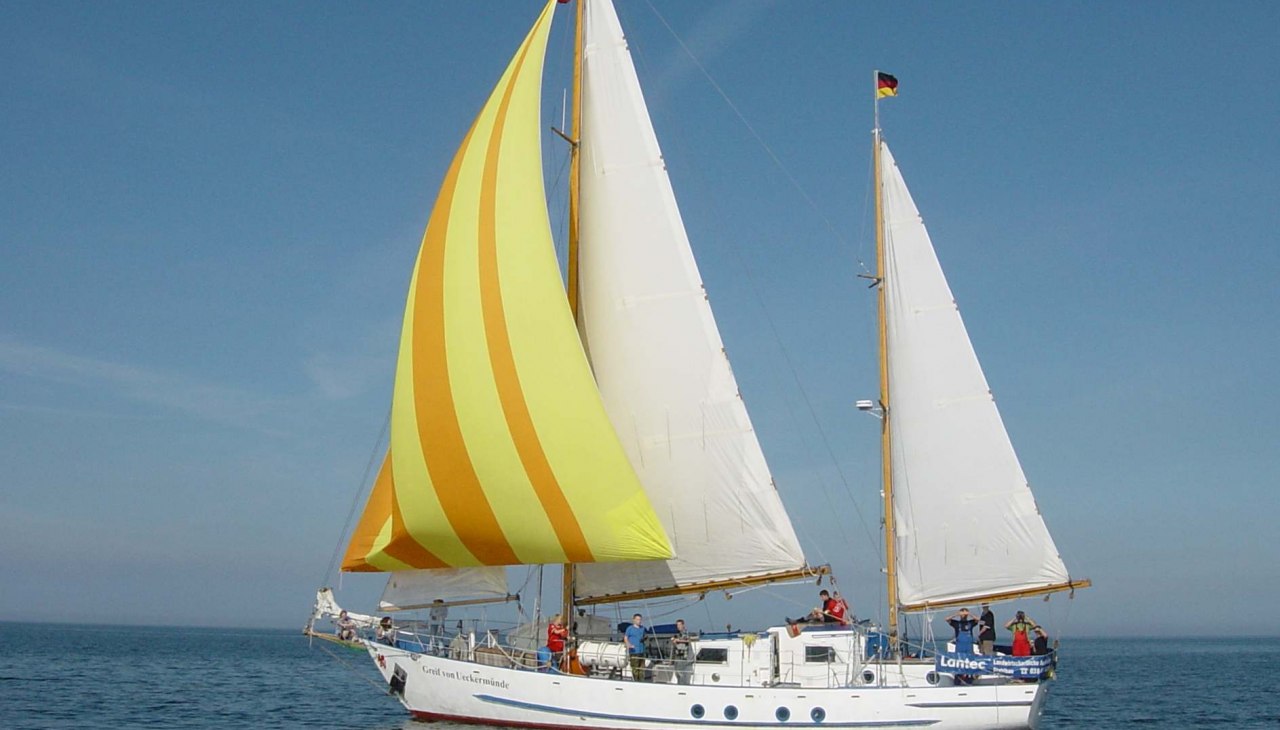 Greif von Ueckermünde, © Schiffsführung 2004 Greif von Ueckermünde, © Schiffsführung 2004