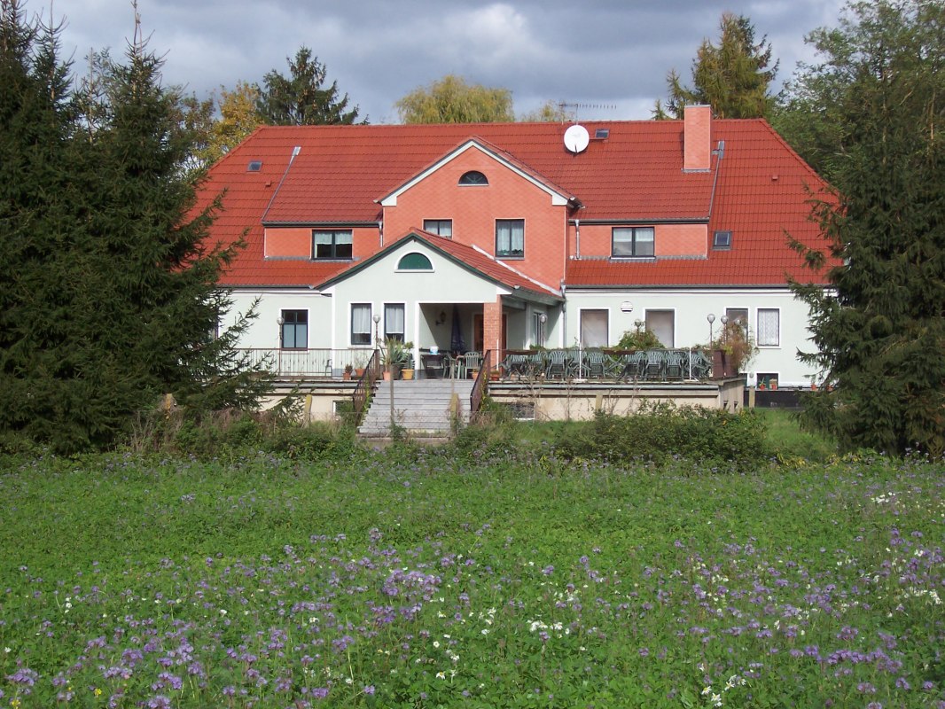 Herrenhaus Friedrichshof - Seeseite // &copy; Herrenhaus Friedrichshof