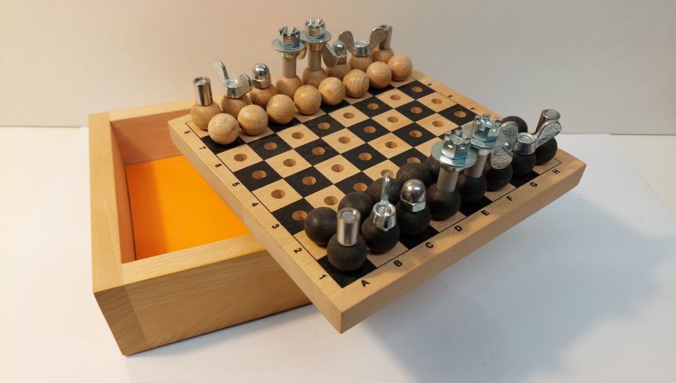 Schraubenschach, &copy; Michael Rogge