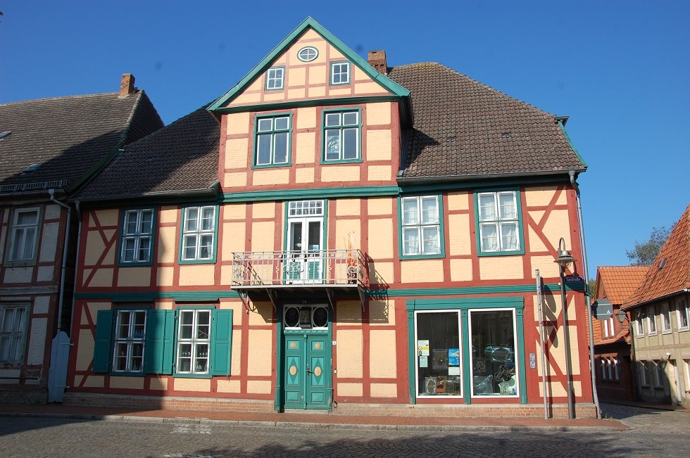 In der ehemaligen Brauerei von D&ouml;mitz befindet sich heute eine Glaskunstwerkstatt. // &copy; Gabriele Skorupski