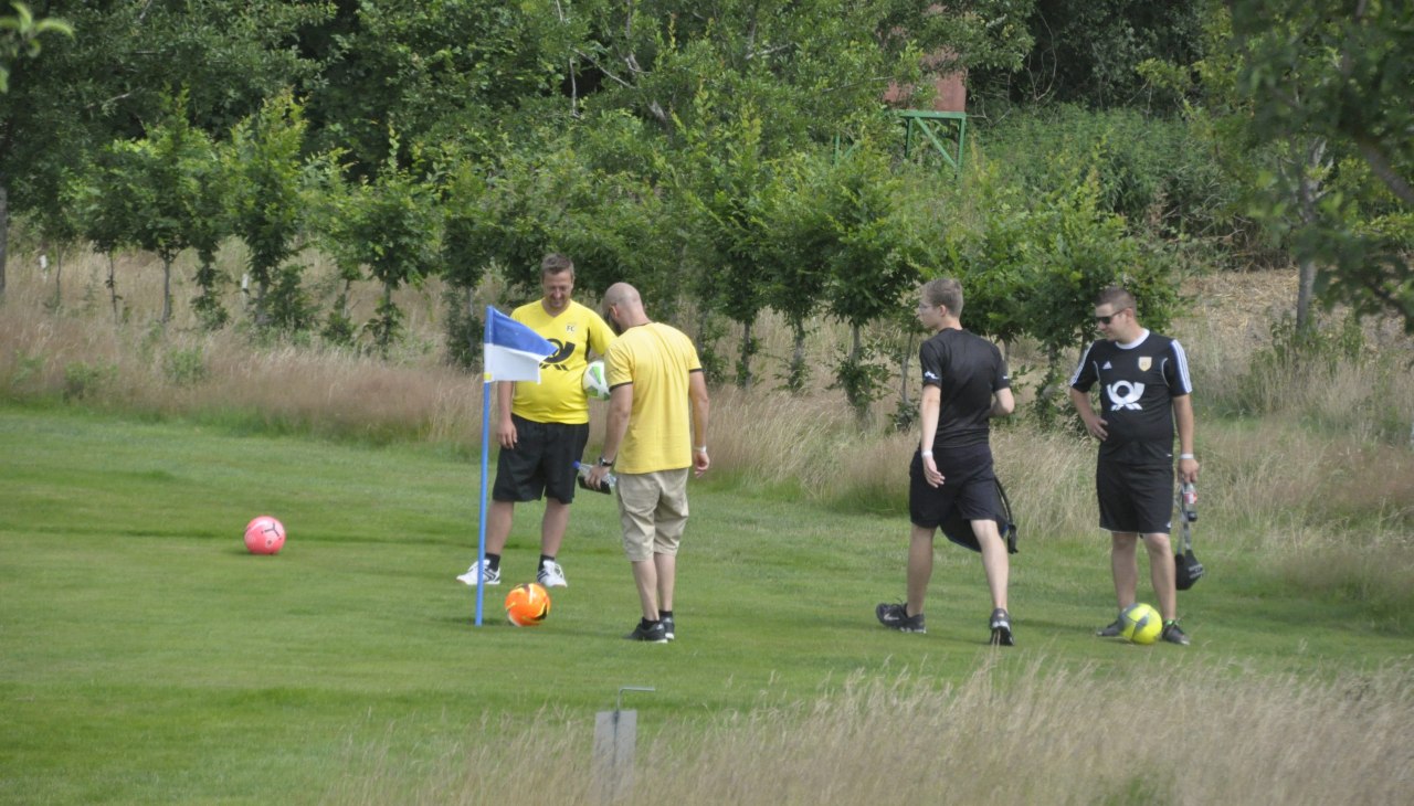 Jetzt mit Gefühl einlochen., © Golfpark Strelasund