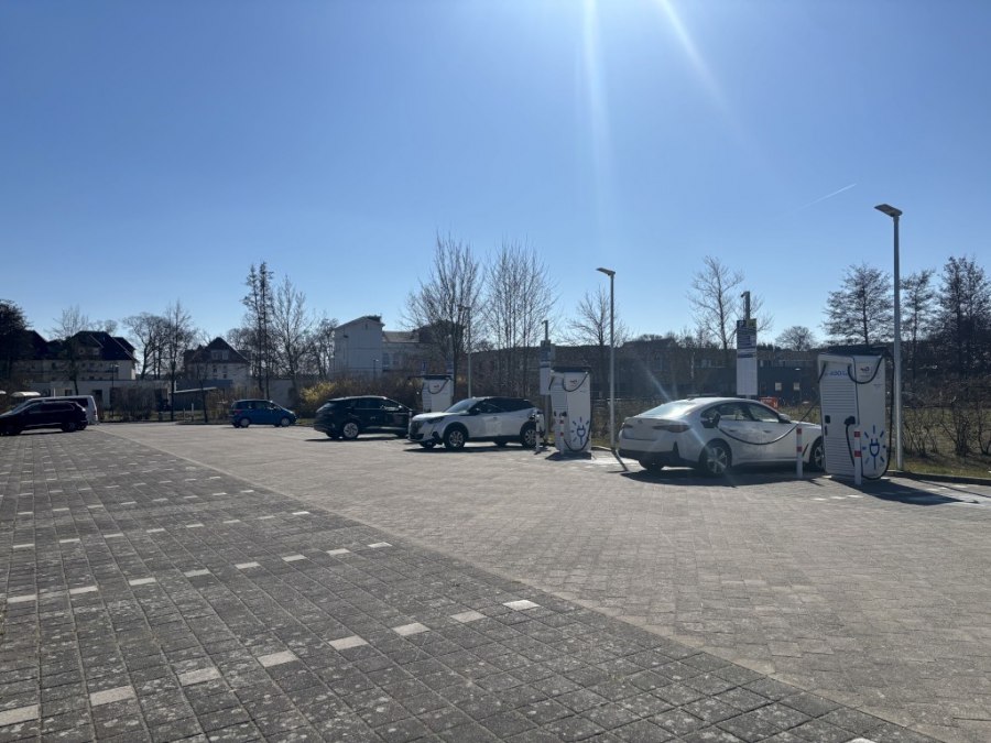 Total Laden, © Waren (Müritz)-Information