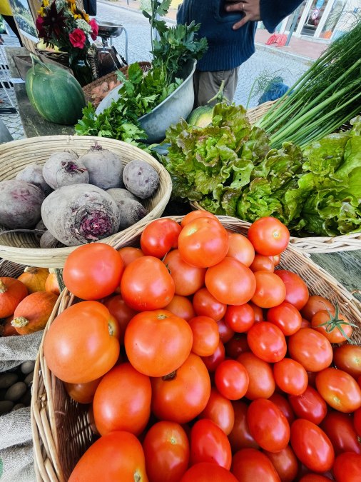 Gemüseangebot Gutshaus Hugoldsdorf, © Stephanie Walther Gemüseangebot Gutshaus Hugoldsdorf, © Stephanie Walther