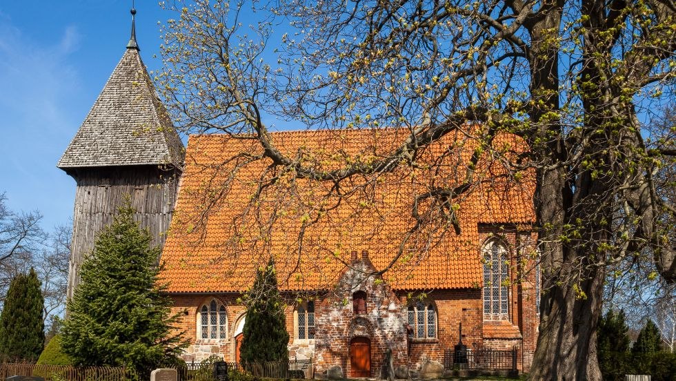 Rethwisch dorpskerk // &copy; VMO, A. Rudolph