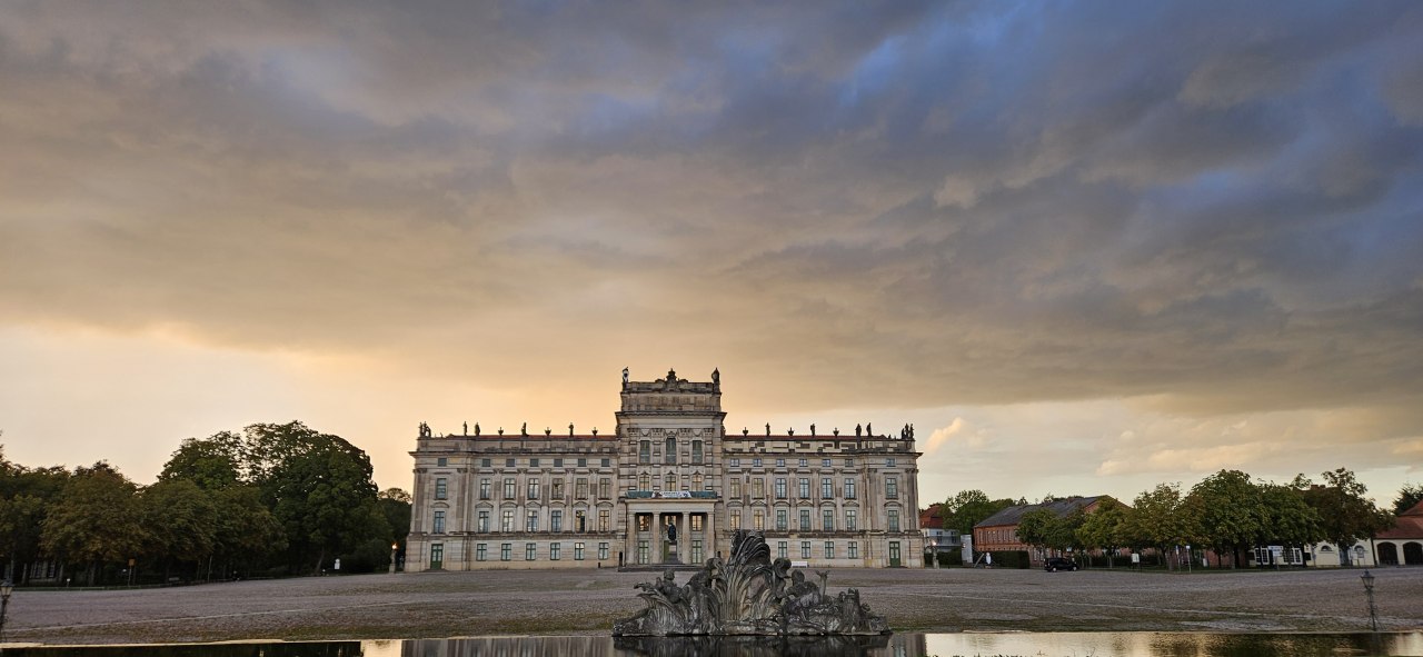 Schloss Ludwigslust // &copy; Henrik Wegner