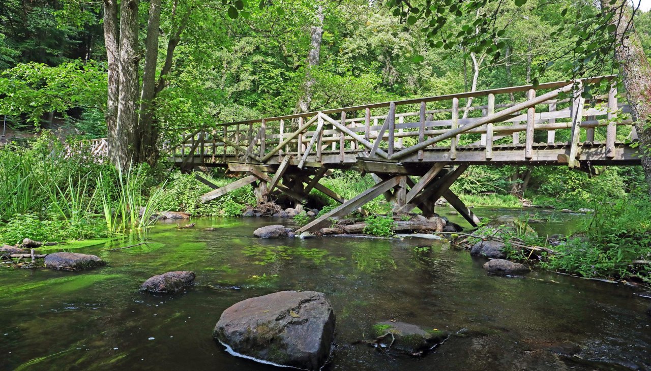 Warnow-Holzbrücke bei Groß Görnow, © TMV/Gohlke Warnow-Holzbrücke bei Groß Görnow, © TMV/Gohlke