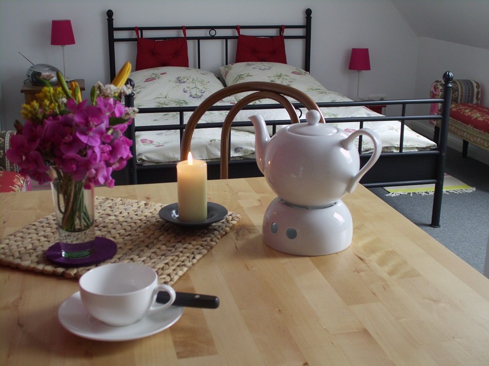 Je kunt je thuis voelen in dit vakantieappartement, het is gezellig en nodigt je uit om tot rust te komen // &copy; Gesundhaus Klatschmohn/Wendt