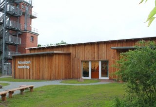 Ausstellungsgeb&auml;ude Barh&ouml;ft am Turm // &copy; K. B&auml;rwald