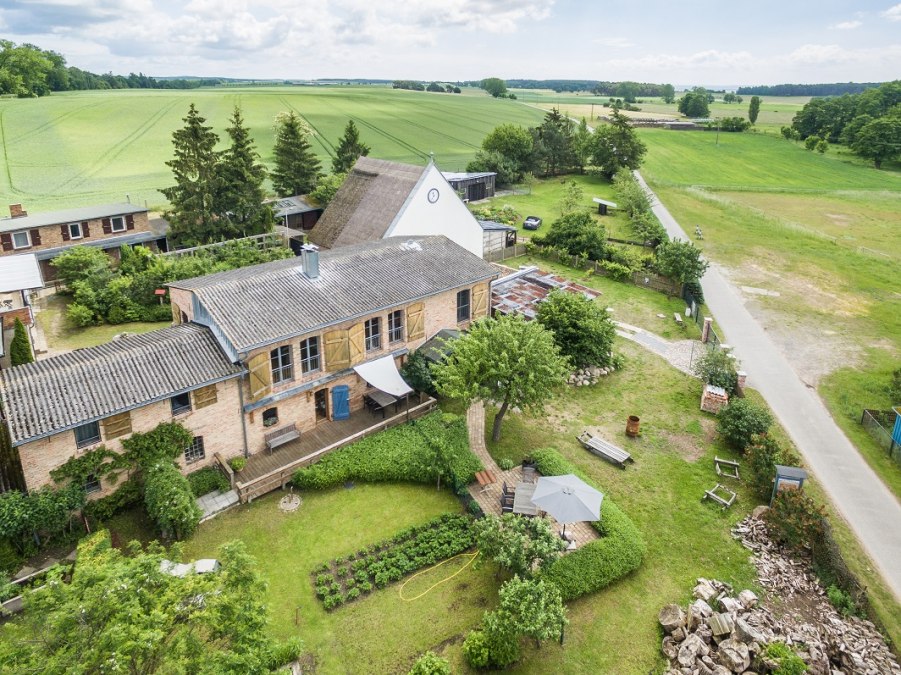 Backsteinhus Luftaufnahmen, © Backsteinhus Holger Stein Backsteinhus Luftaufnahmen, © Backsteinhus Holger Stein