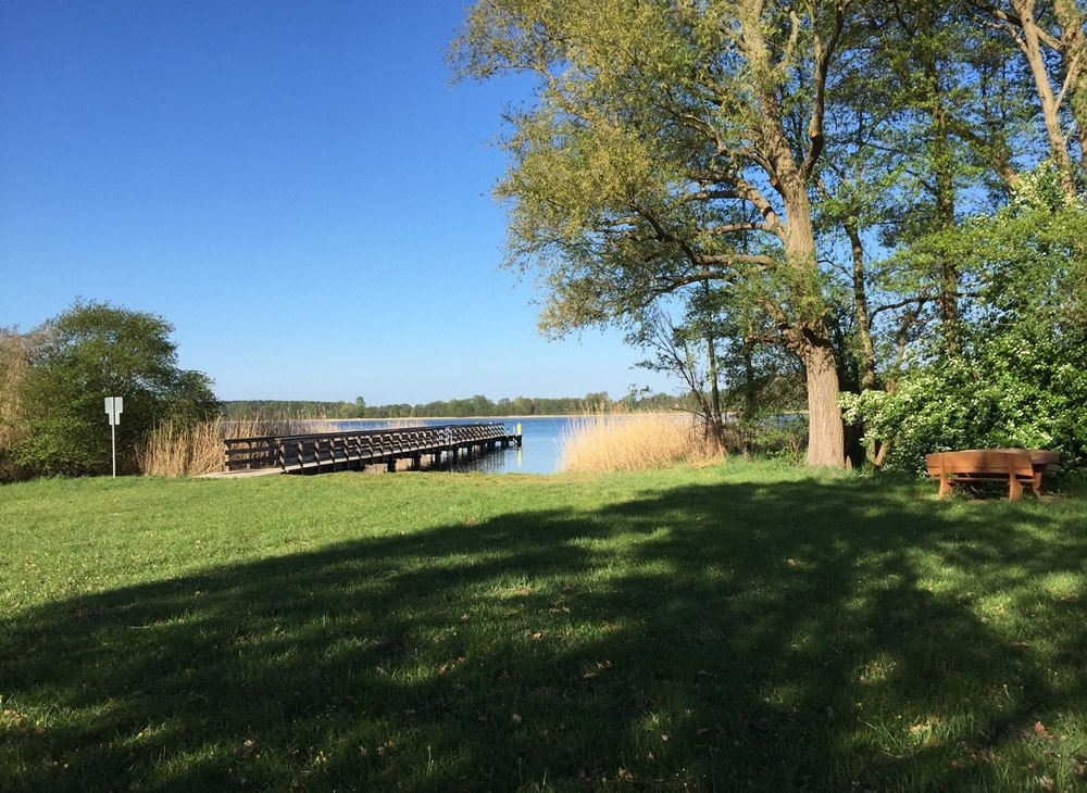 Badestrand Strasen, © Mecklenburgische Kleinseenplatte Touristik GmbH