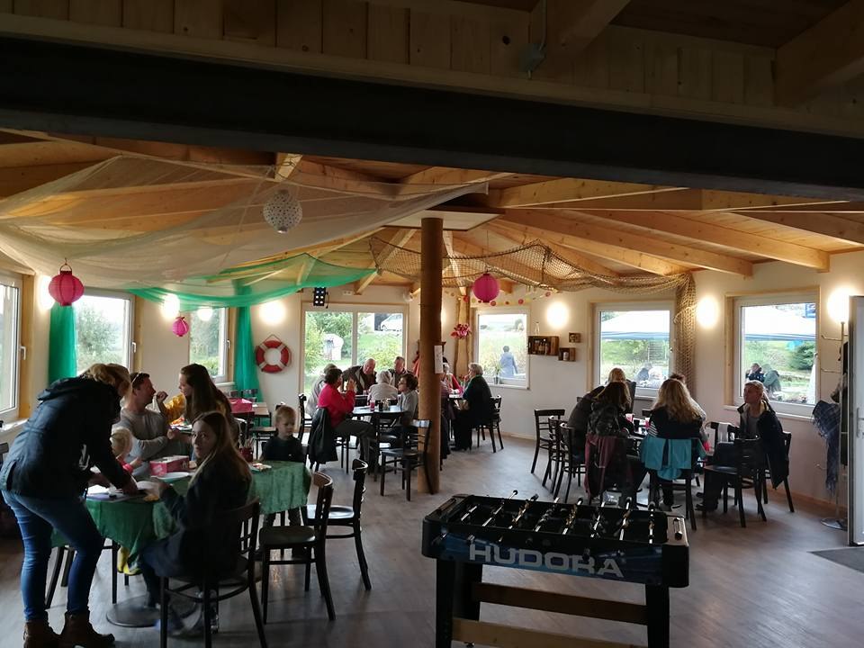 Er is ruimte om te vertoeven en te vieren in de rotunda, © Peenehof Köppen Er is ruimte om te vertoeven en te vieren in de rotunda, © Peenehof Köppen