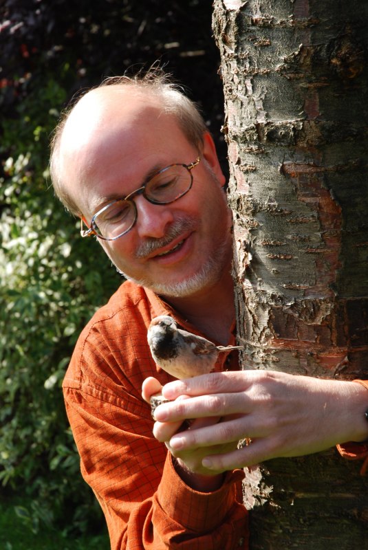 Erleben Sie den Vogelstimmenimitator  auf einer F&uuml;hrung in der Schaalseeregion. // &copy; &copy; Uwe Westphal