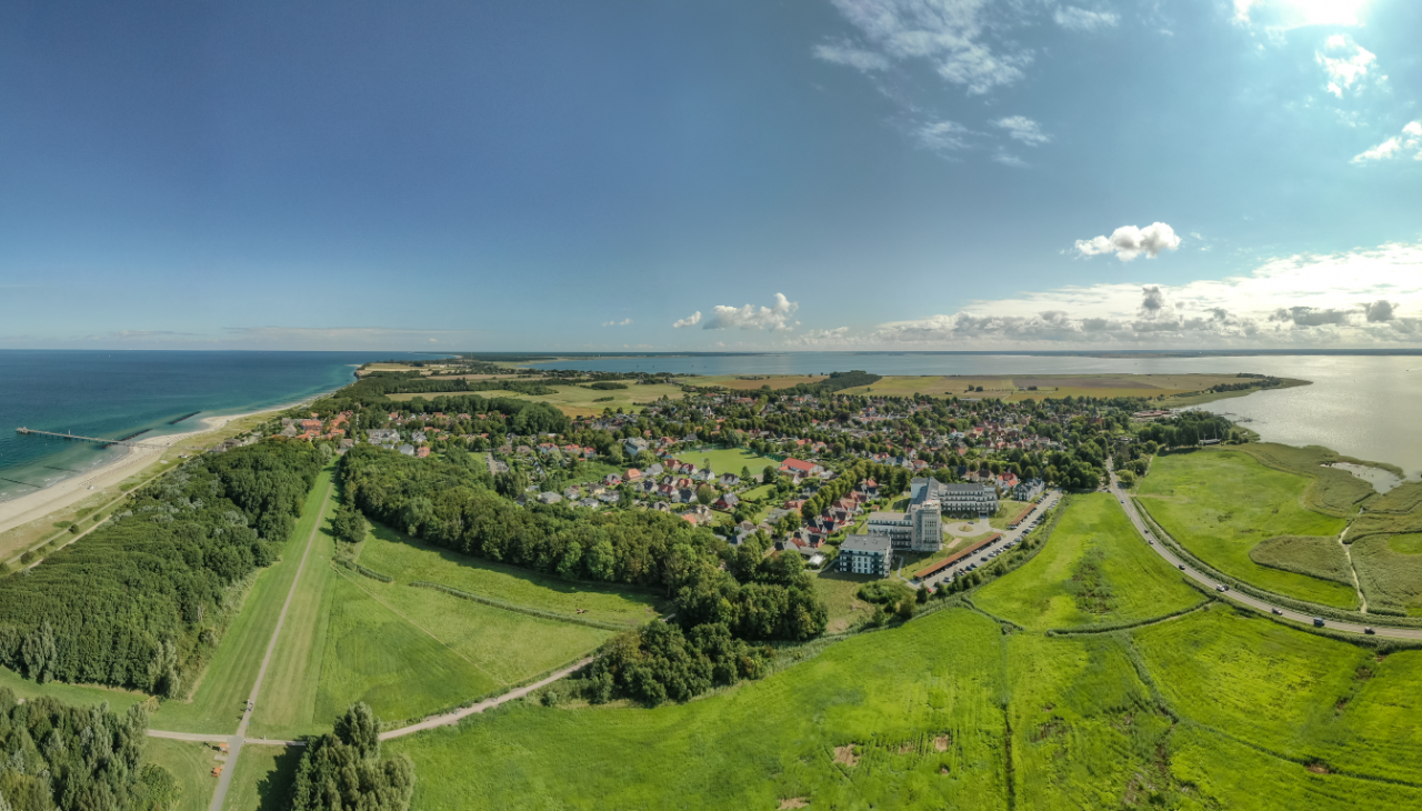 Appartementencomplex "Zwei Wasser" - jouw thuis aan de Oostzee in de idyllische kustplaats aan de Oostzee Wustrow aan de Darß., © K&K Ferienimmobilien GmbH & Co.KG Appartementencomplex "Zwei Wasser" - jouw thuis aan de Oostzee in de idyllische kustplaats aan de Oostzee Wustrow aan de Darß., © K&K Ferienimmobilien GmbH & Co.KG