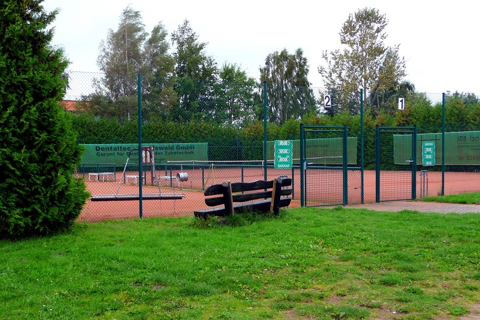 Tennisplatz // &copy; Sabrina Wittkopf-Schade