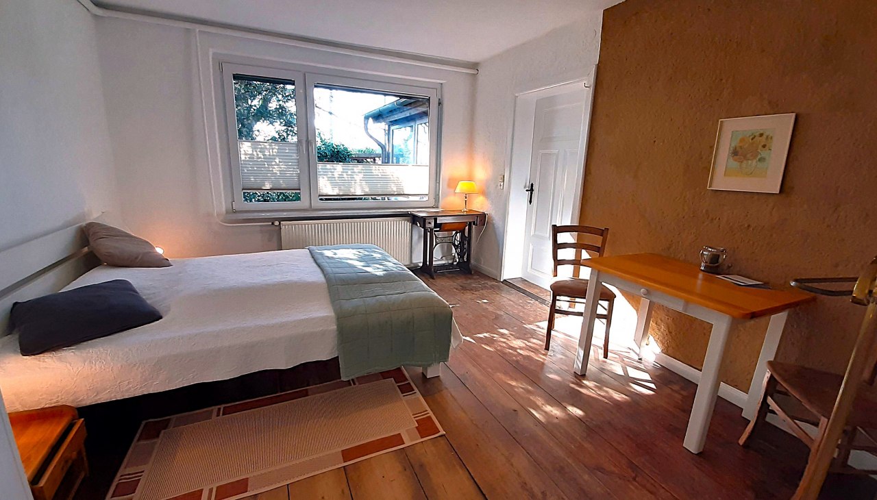 Zimmer im LüttenHof-Retreat, © Tanja von Heintze Zimmer im LüttenHof-Retreat, © Tanja von Heintze