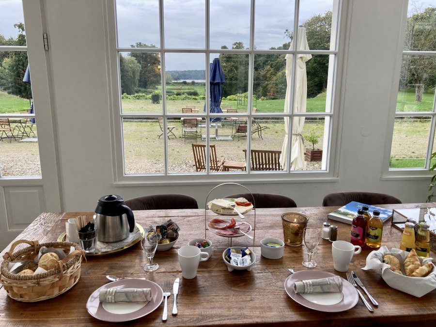 Frühstück mit Ausblick, © Hager / Schloss Vietgest Frühstück mit Ausblick, © Hager / Schloss Vietgest