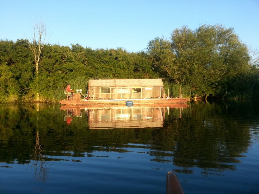 Einer der vielen wundervollen Sonnenuntergänge auf dem Driftholt, © Eric Voshage