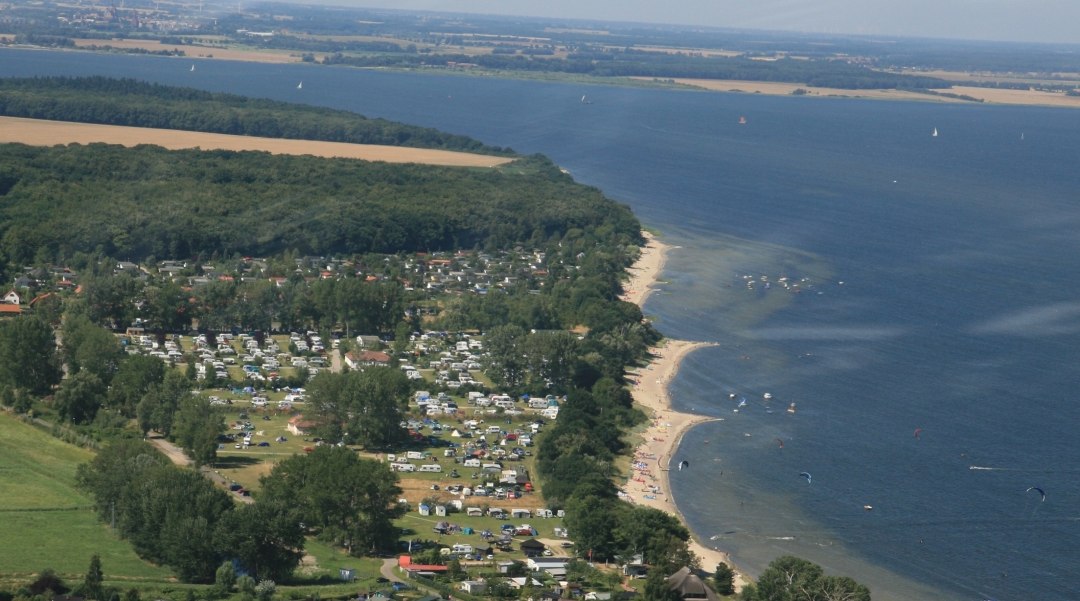 Luftaufnahme vom Campingplatzgelände, © Ferien- und Freizeitpark/Jastrow