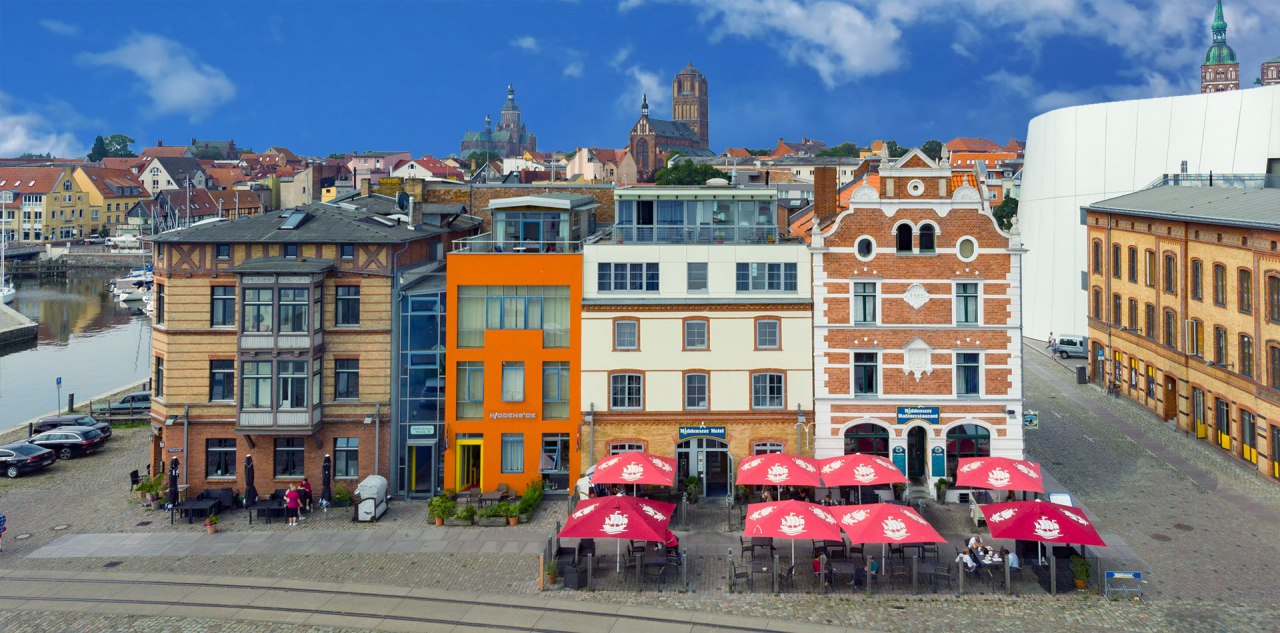 &copy; Hotel Hiddenseer