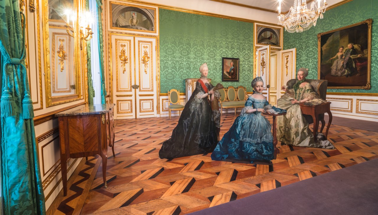 Ausstellung in den R&auml;umen des Schlosses Ludwigslust, &copy; SSGK MV / Timm Allrich