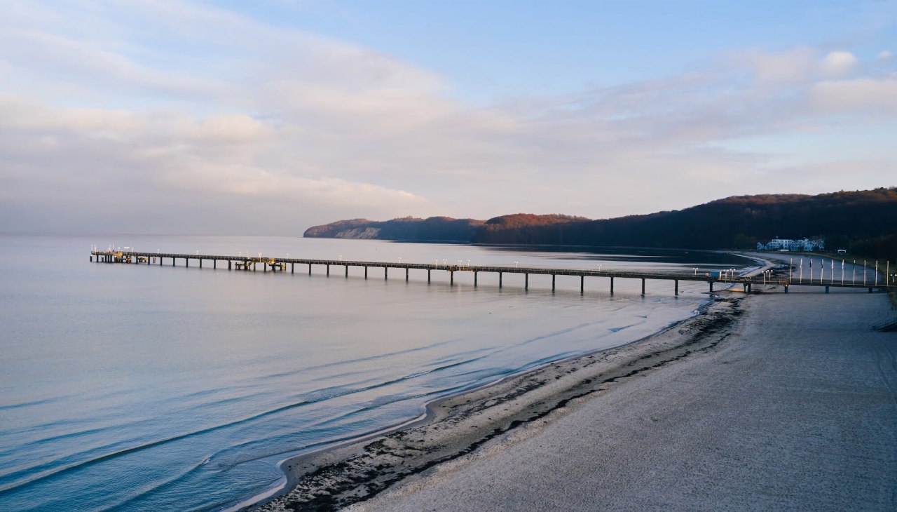 Blick auf die Seebrücke am Strand von Binz, © Arne Nagel