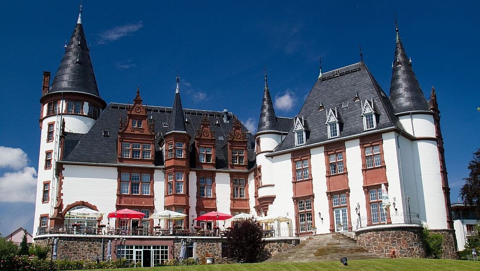Schlosshotel & Orangerie Klink direkt an der Müritz // © Schlosshotel & Orangerie Klink Schlosshotel & Orangerie Klink direkt an der Müritz // © Schlosshotel & Orangerie Klink