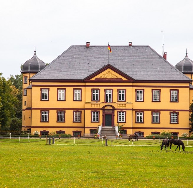 Das um 1700 erbaute Gusthaus Hohen Luckow. // © Frank Burger Das um 1700 erbaute Gusthaus Hohen Luckow. // © Frank Burger