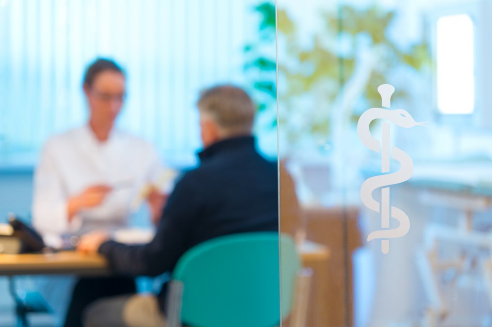Arzt und Patient im Gespr&auml;ch, &copy; TMV/Duerst