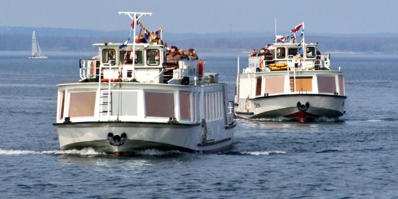 Flottenparade, © Weisse Flotte Schwerin Flottenparade, © Weisse Flotte Schwerin