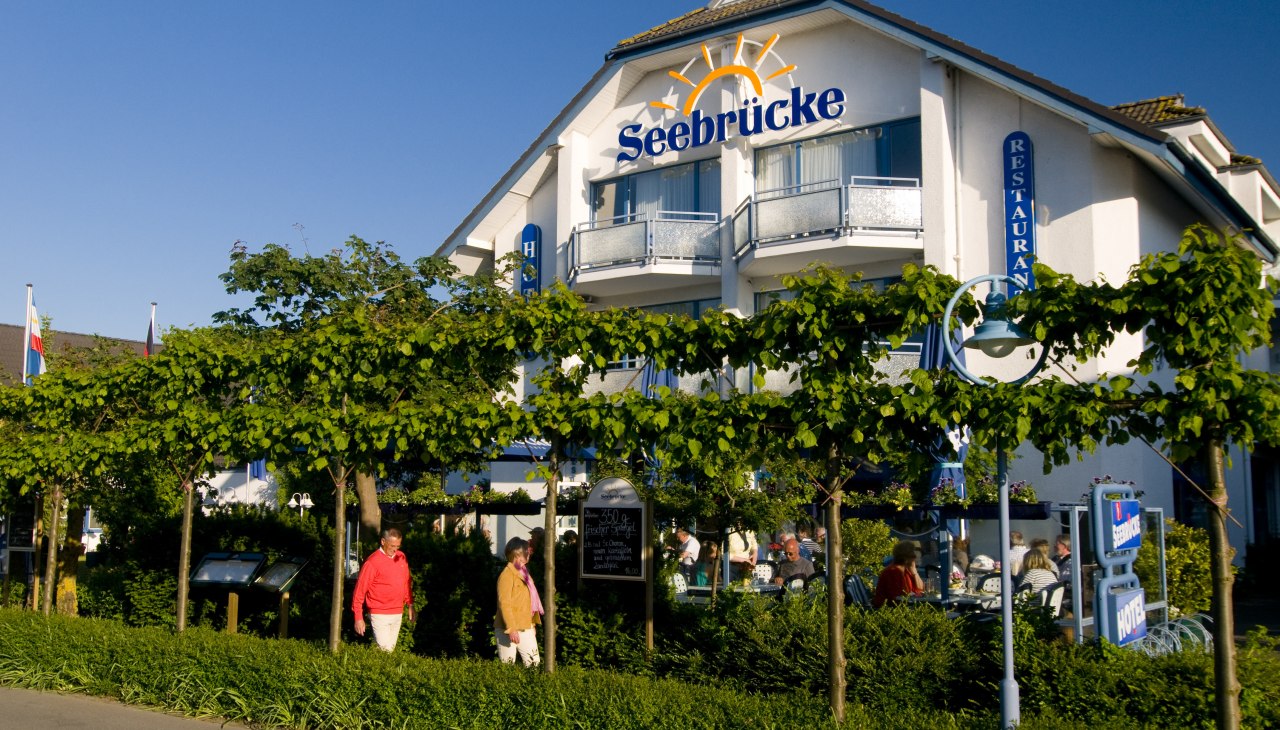 1 Aussenansicht Hotel Seebrücke, © Dirk Bleyer 1 Aussenansicht Hotel Seebrücke, © Dirk Bleyer