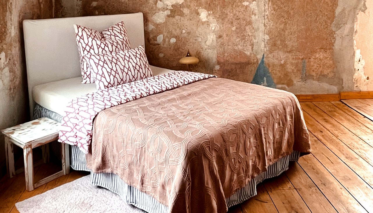 Individuelle und unkonventionelle Zimmer im Gutshaus Boldekow, &copy; Gutshaus Boldekow / Anja Thonig