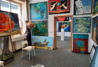 &copy; B&auml;rbel Lenz