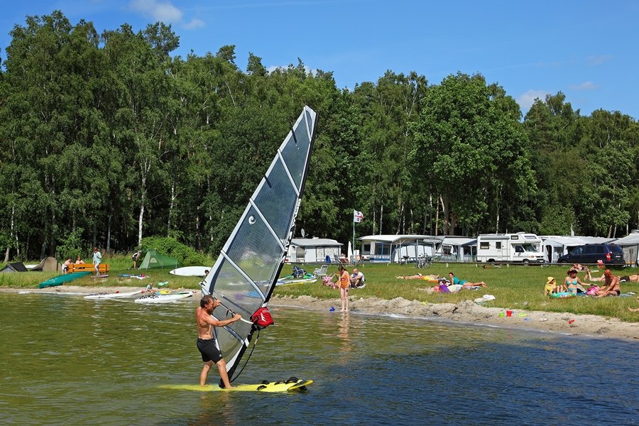 Zwemstrand bij camping "Boek, © Rene Legrand Zwemstrand bij camping "Boek, © Rene Legrand