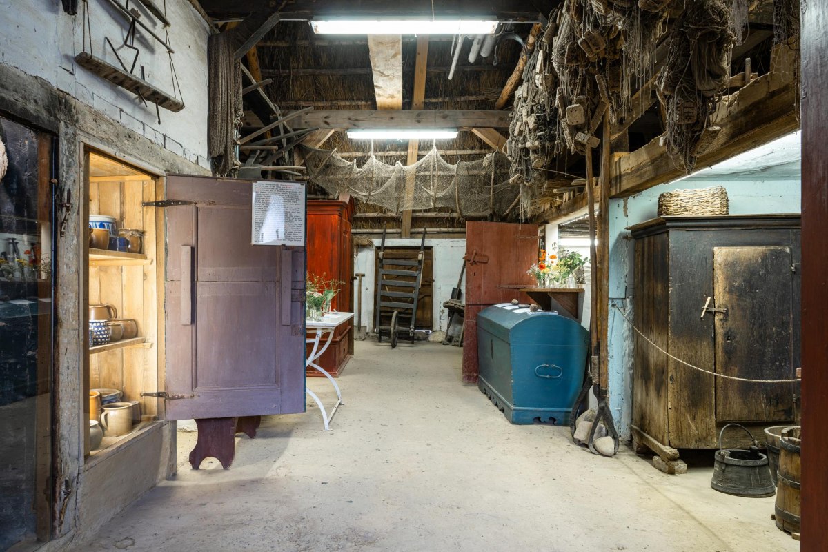 Das Rookhus auf Mönchgut in Göhren von Innen zeigt seine Ausstellung. // © MV-T/Gross Das Rookhus auf Mönchgut in Göhren von Innen zeigt seine Ausstellung. // © MV-T/Gross