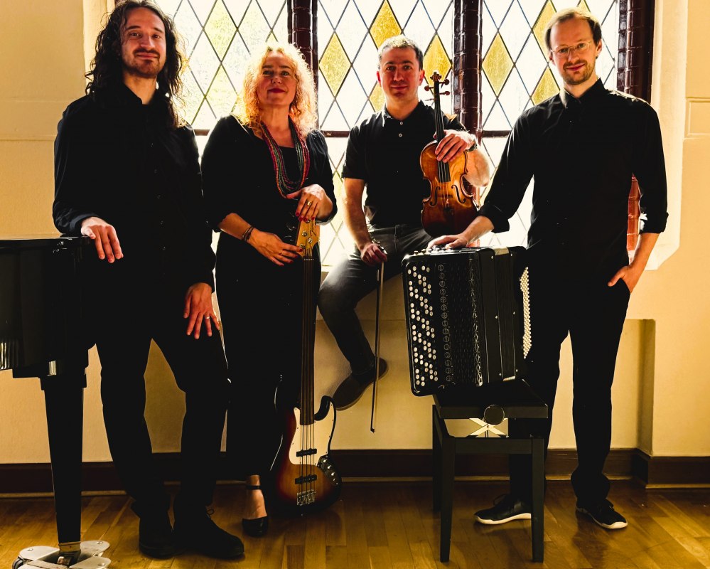 Das Tango-Ensemble der Kreismusikschule lädt zu einem besonderen Konzert. // © Foto: Nicole Kwiatkowski-Rau Das Tango-Ensemble der Kreismusikschule lädt zu einem besonderen Konzert. // © Foto: Nicole Kwiatkowski-Rau