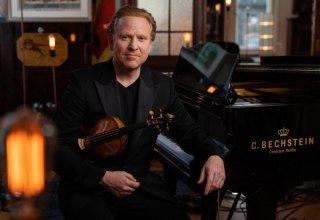 &copy; &copy; Daniel Waldhecker